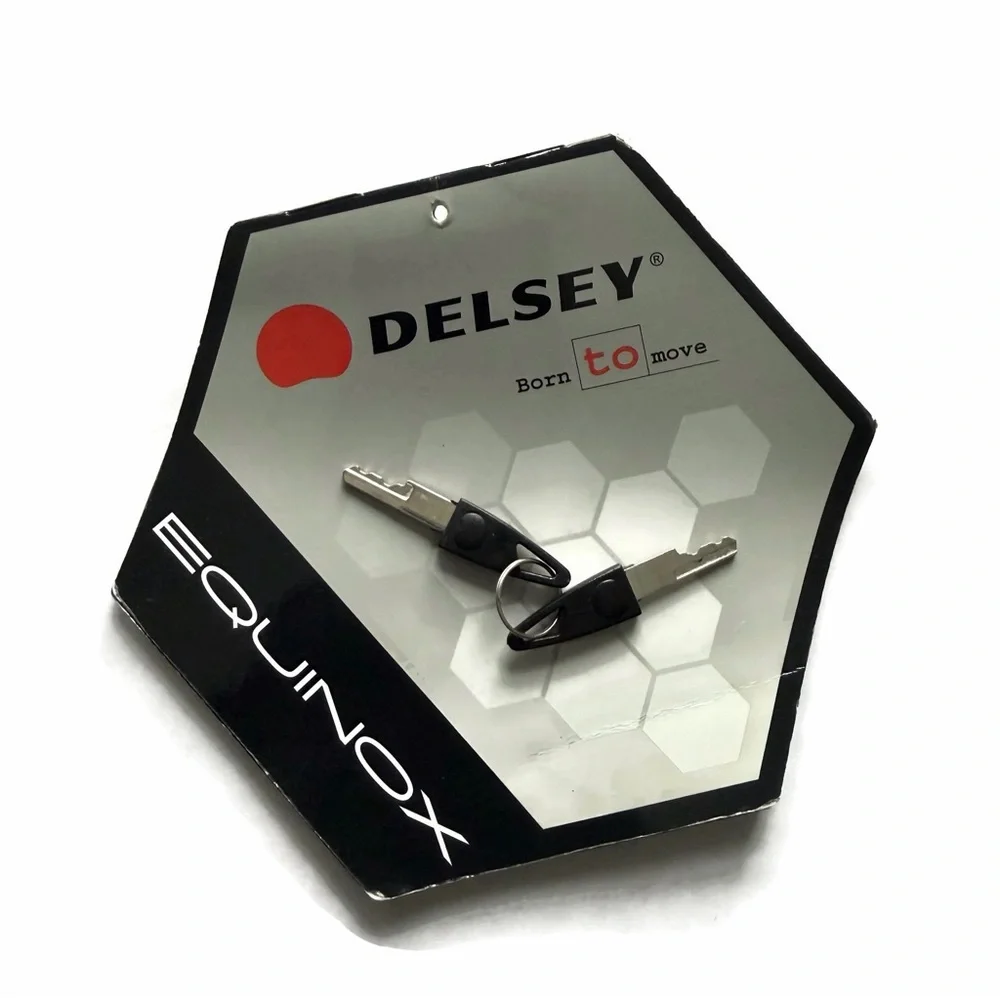 Delsey Equinox Collection Carry On Luggage *MISSING Shoulder Strap*